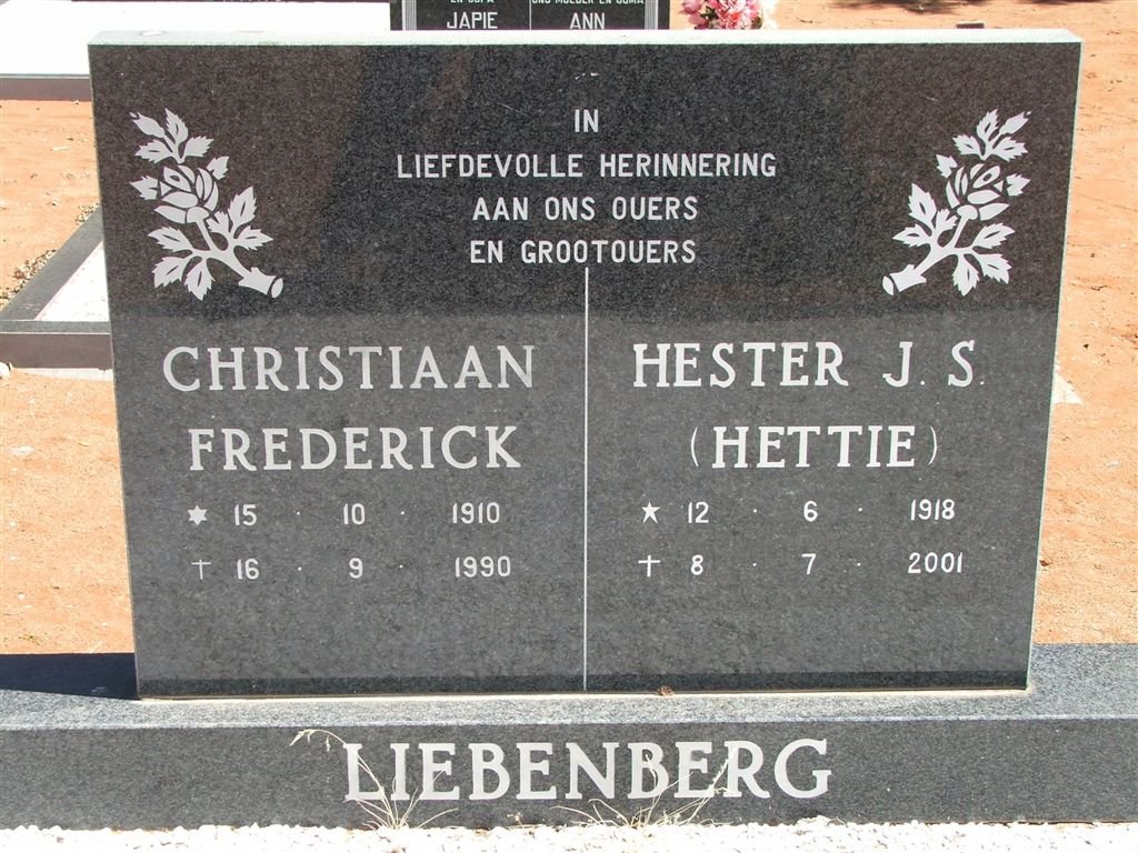 LIEBENBERG Christiaan Frederick 1910-1990 &amp; Hester J.S. 1918-2001