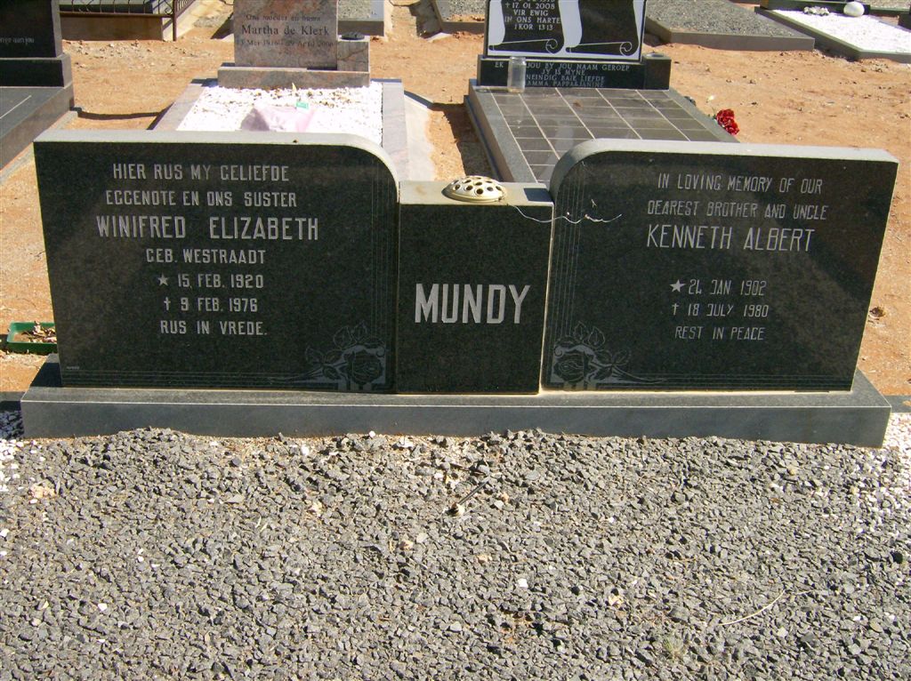 MUNDY Kenneth Albert 1902-1980 &amp; Winifred Elizabeth WESTRAADT 1920-1976