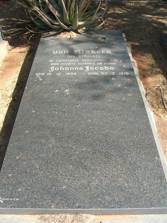 NIEKERK Johanna Jacoba, van nee STRAUSS 1894-1975
