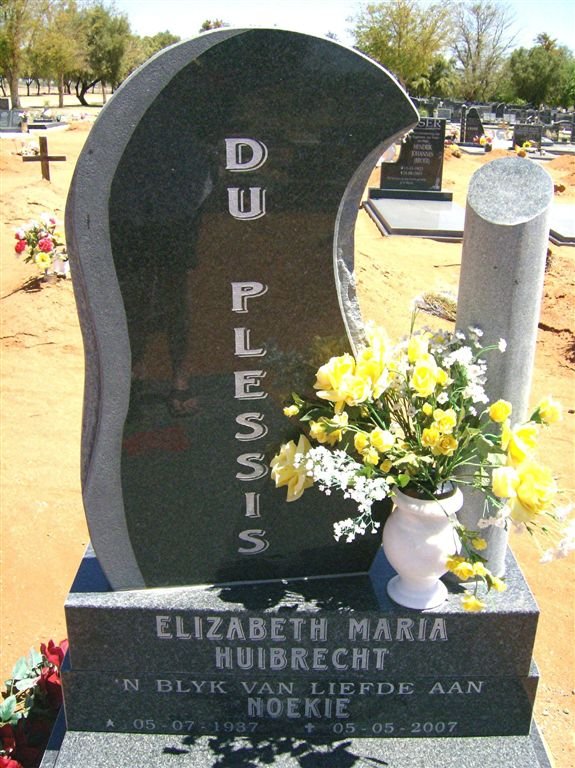 PLESSIS Elizabeth Maria Huibrecht, du 1937-2007
