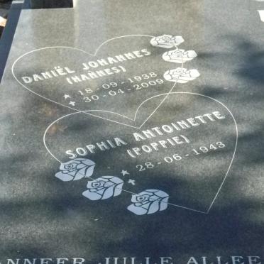 PLESSIS Daniël Johannes, du 1938-2009 &amp; Sophia Antoinette 1943- 