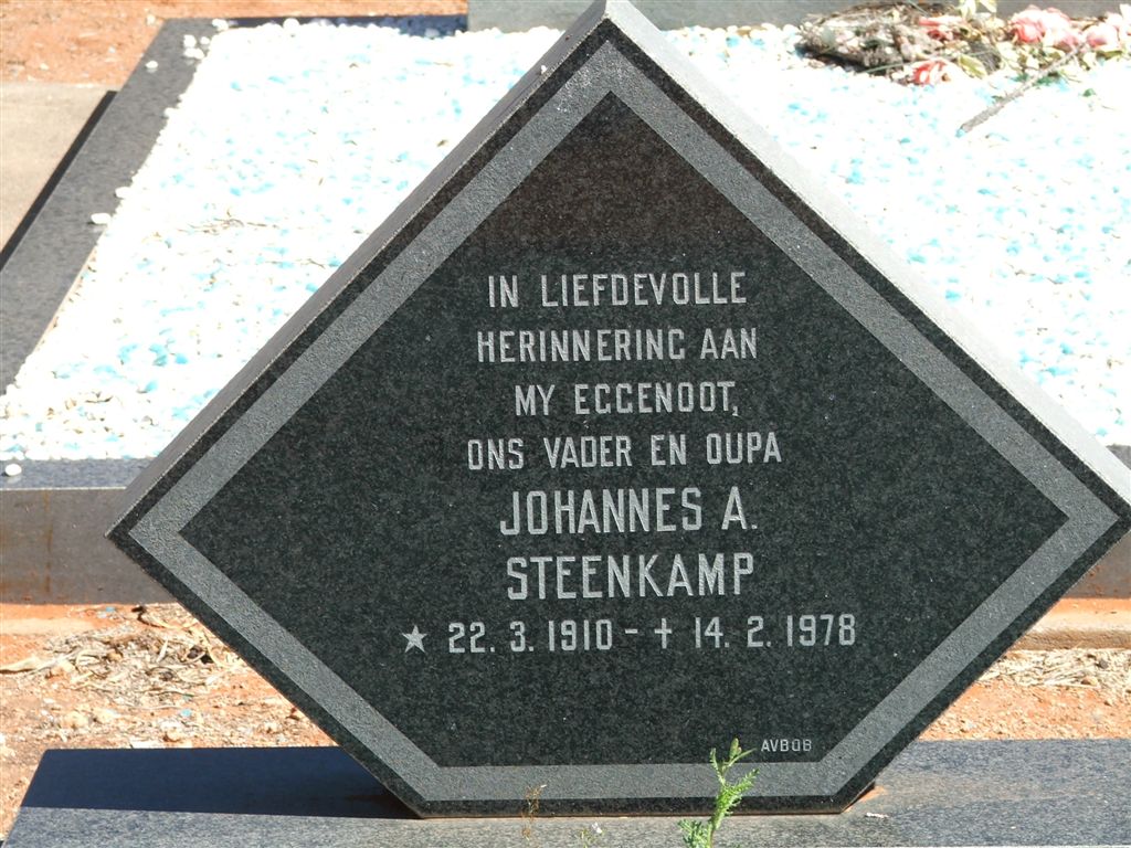 STEENKAMP Johannes A. 1910-1978