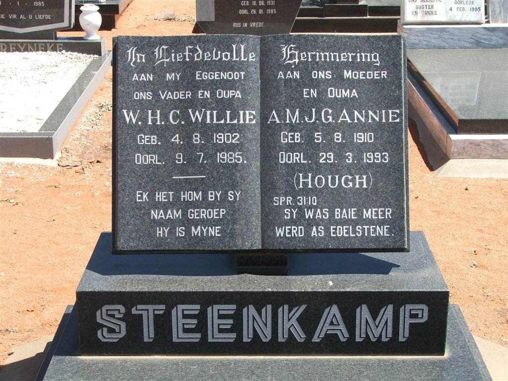 STEENKAMP W.H.C. 1902-1985 &amp; A.M.J.G. HOUGH 1910-1993