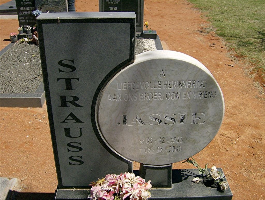 STRAUSS Jassie 1938-2000