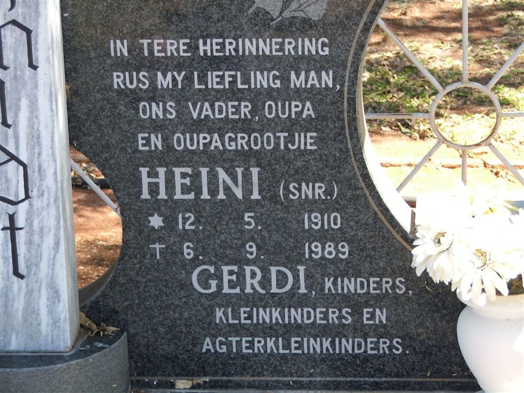 SCHMIDT Heini 1910-1989
