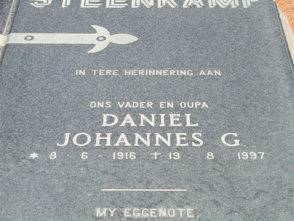 STEENKAMP Daniël Johannes G. 1916-1997