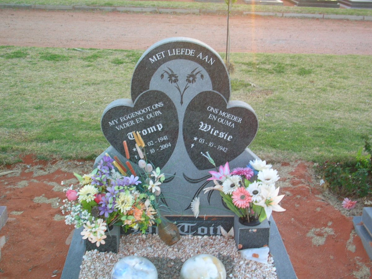 TOIT Tromp, du 1941-2004 &amp; Wiesie 1942-2006