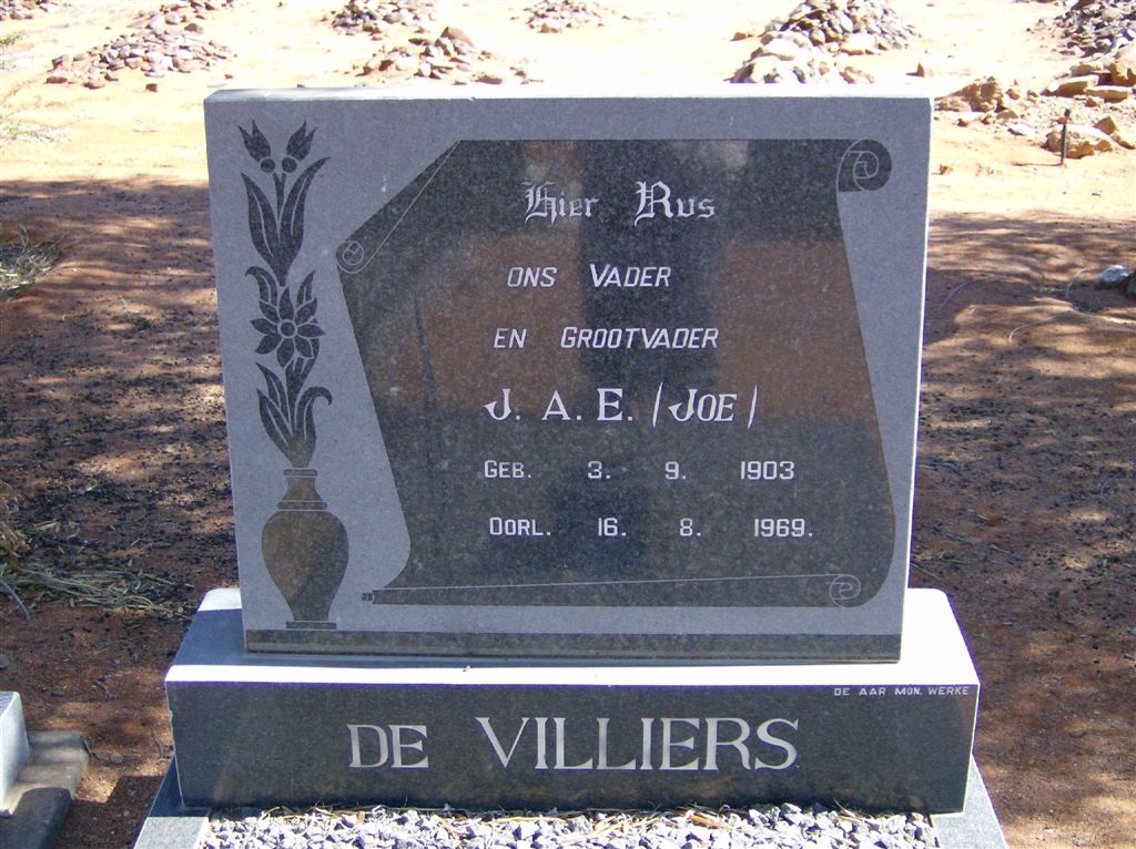 VILLIERS J.A.E., de 1903-1969