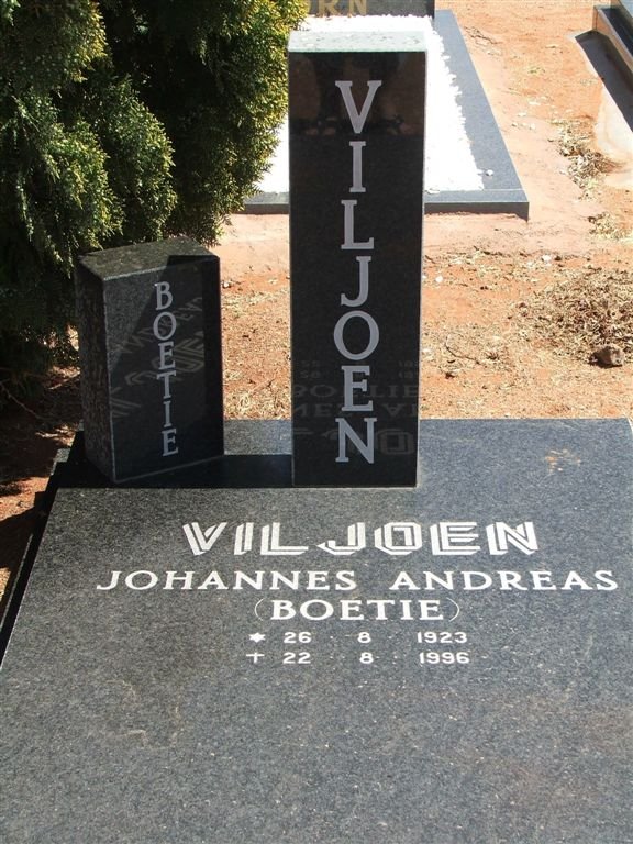 VILJOEN Johannes Andreas 1923-1996