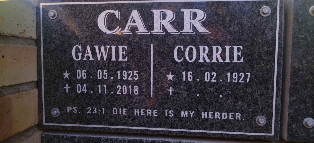 CARR Gawie 1925-2018 & Corrie 1927-