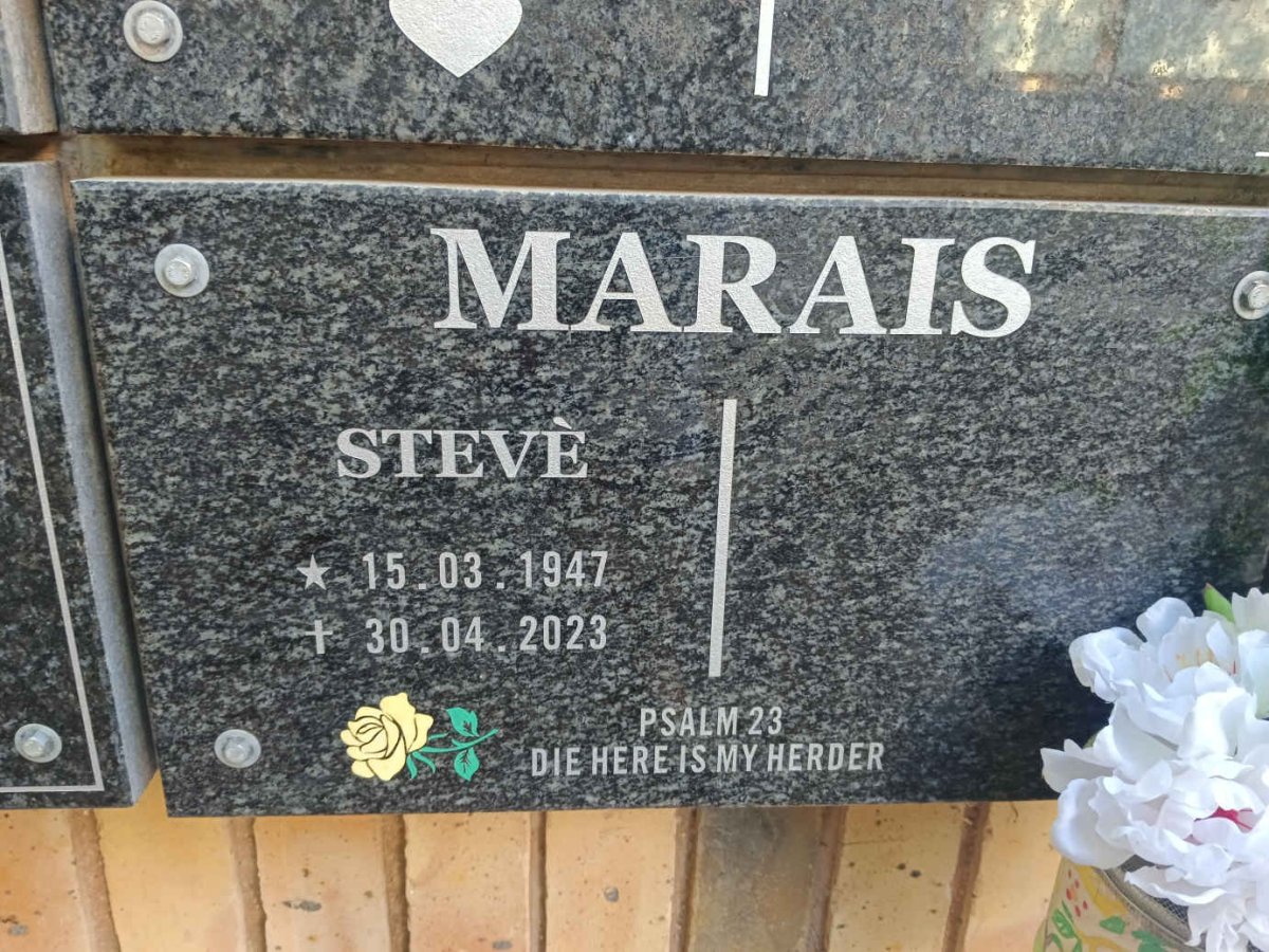 MARAIS Steve 1947-2023