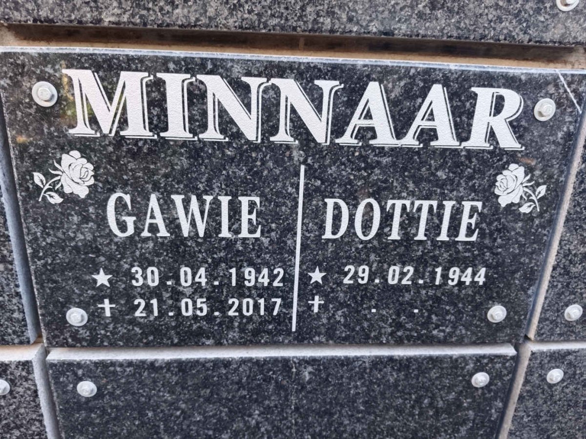 MINNAAR Gawie 1942-2017 & Dottie 1944-