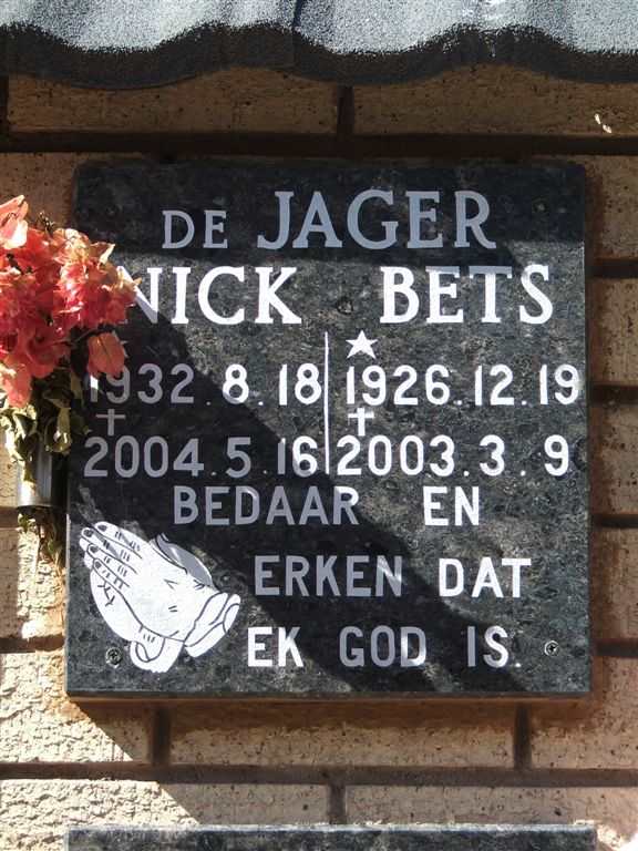 JAGER Nick, de 1932-2004 &amp; Bets 1926-2003