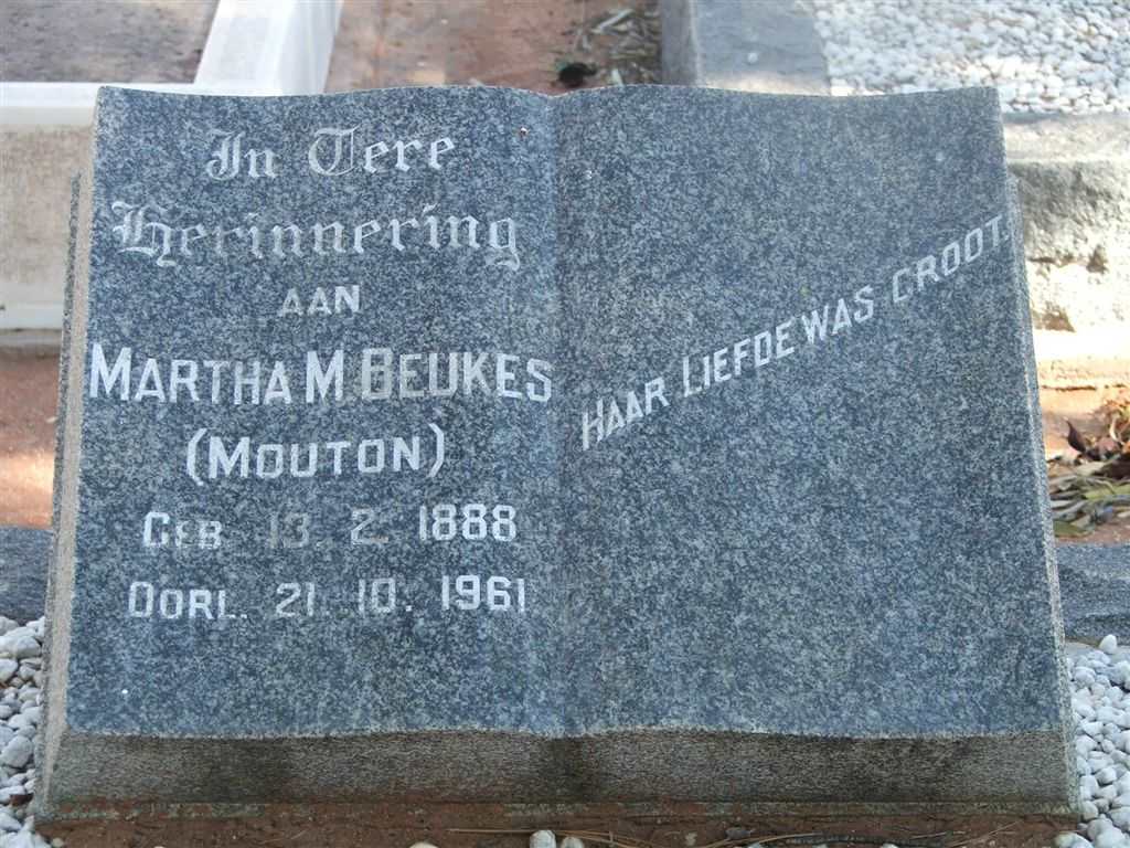 BEUKES Martha M. nee MOUTON 1888-1961