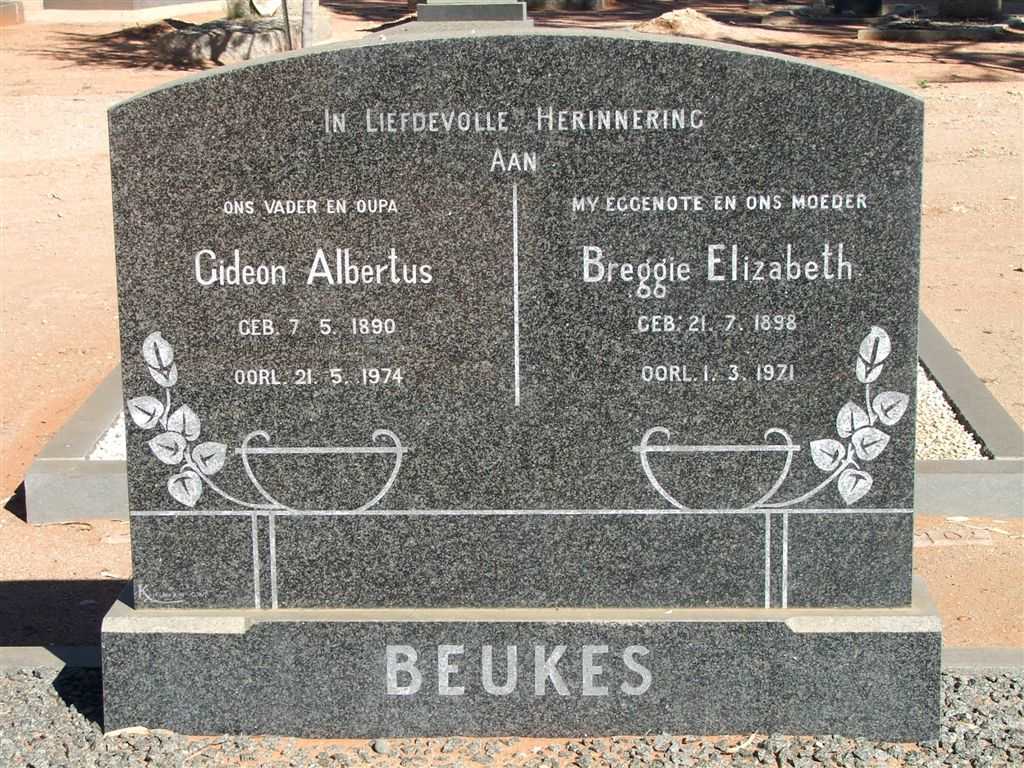BEUKES Gideon Albertus 1890-1974 &amp; Breggie Elizabeth 1898-1971