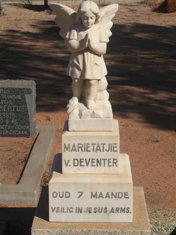 DEVENTER Marietatjie, van