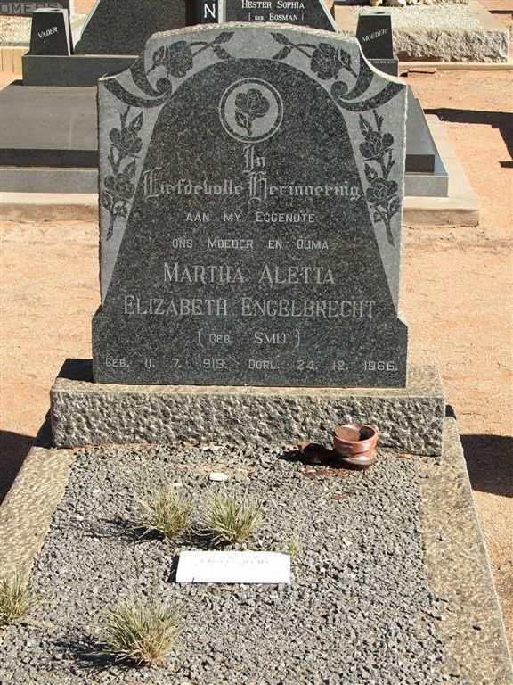 ENGELBRECHT Schalk Smuts 1917-1981 &amp; Martha Aletta Elizabeth nee SMIT 1919-1966