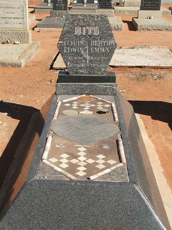 HITE Louis Edwin 1891-1973 &amp; Bertha Emma 1889-1968