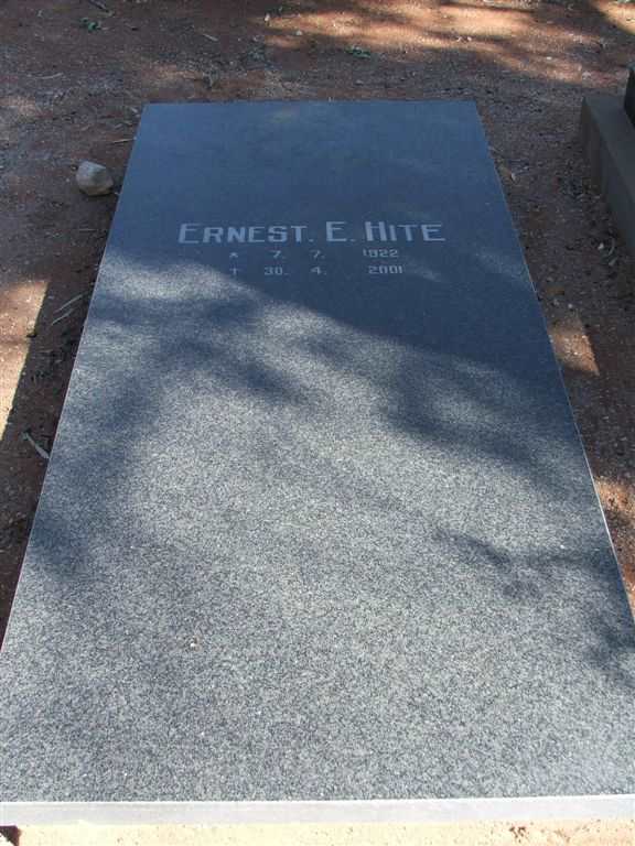 HITE Ernest E. 1922-2001