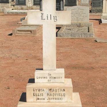 HADFIELD Lydia Martha Ellis nee JEFFRIES -1942