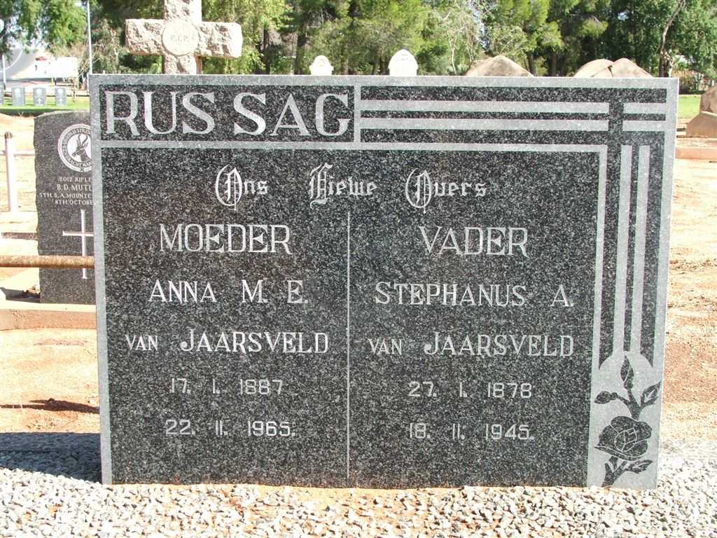 JAARSVELD Stephanus A., van 1878-1945 &amp; Anna M.E. 1887-1965