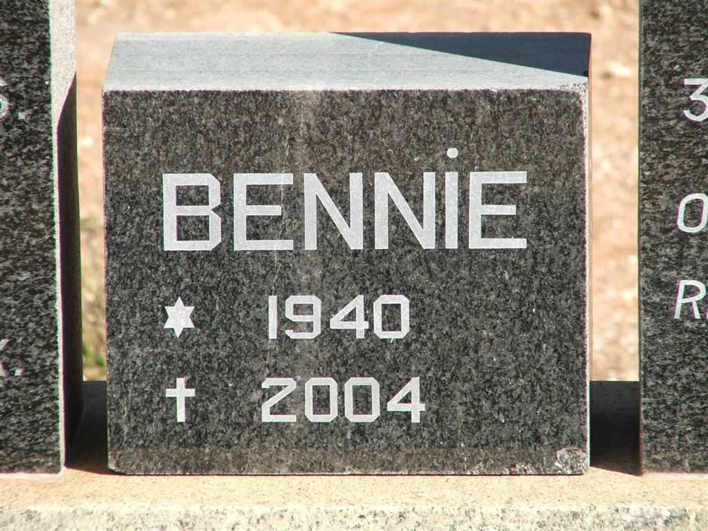 KRUGER Bennie 1940-2004