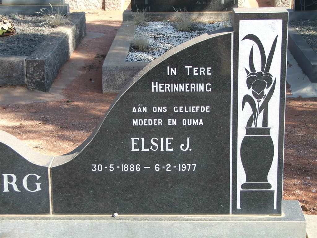 LIEBENBERG Elsie J. 1886-1977