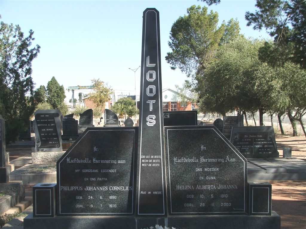 LOOTS Philippus Johannes Cornelius 1890-1970 &amp; Helena Alberta Johanna 1910-2003