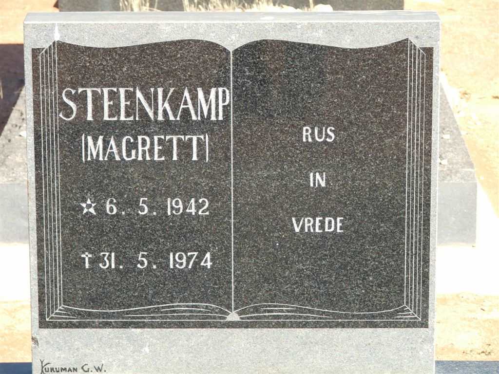 STEENKAMP Magrett 1942-1974