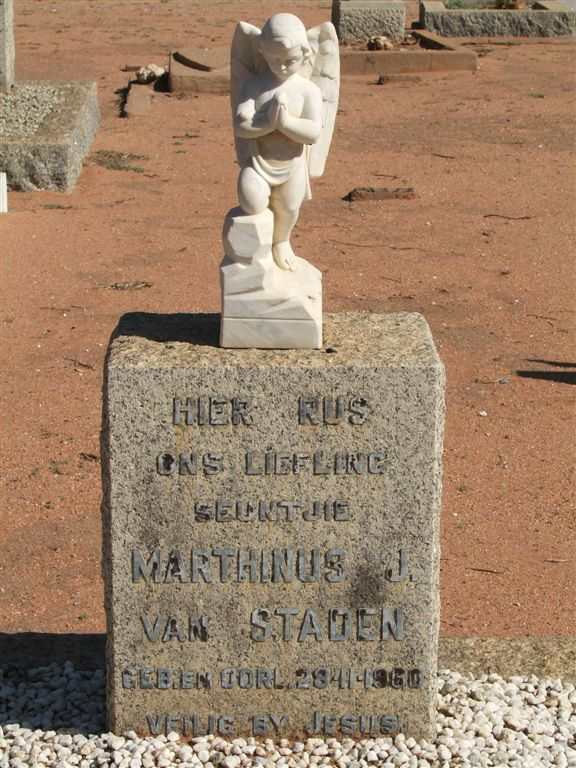 STADEN Marthinus J., van 1960-1960