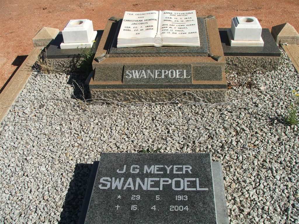 SWANEPOEL Christiaan Hendrik Jacobus 1869-1952 &amp; Anna Stevesina MEYER 1874-1954 :: SWANEPOEL J.G. Meyer 1913-2004