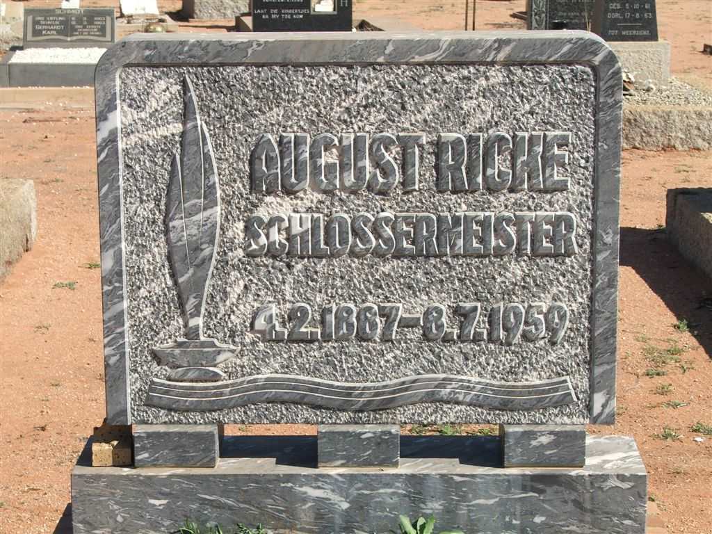 SCHLOSSERMEISTER August Ricke 1887-1959