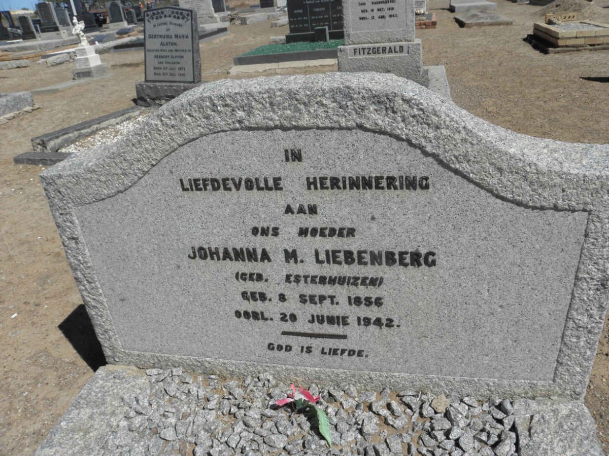 LIEBENBERG Johanna M. nee ESTERHUIZEN 1856-1942