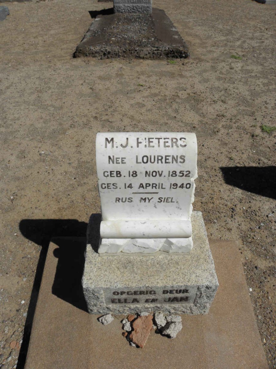 PIETERS M.J. nee LOURENS 1852-1940