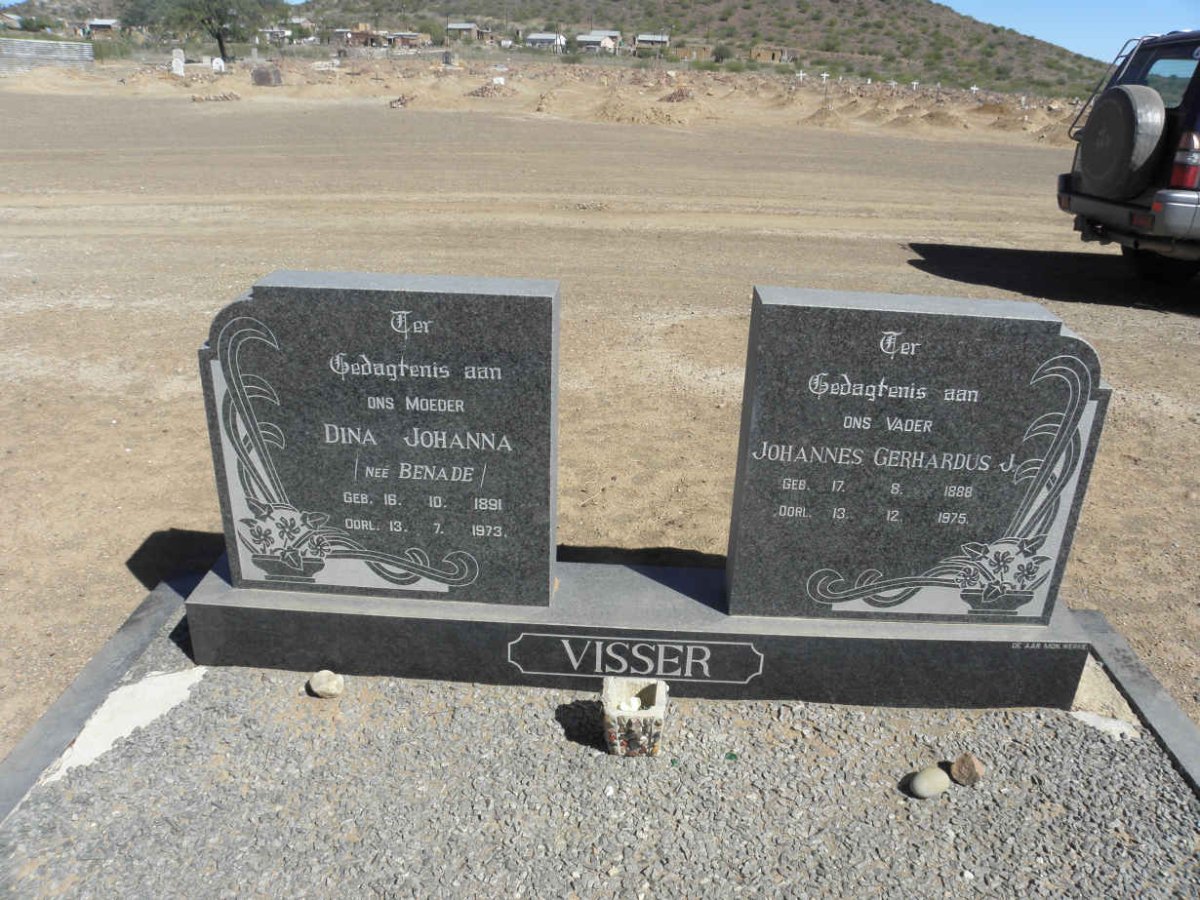 VISSER Johannes Gerhardus J. 1888-1975 &amp; Dina Johanna BENADE 1891-1979