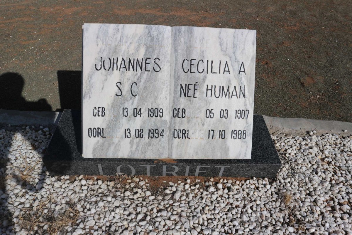LOTRIET Johannes S.C. 1909-1994 &amp;  Cecilia A. nee HUMAN 1907-1988