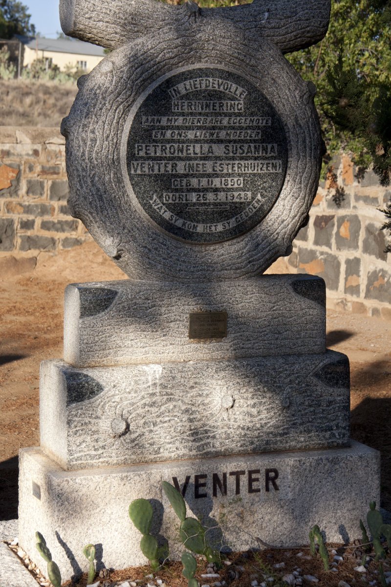 VENTER Petronella Susanna nee ESTERHUIZEN 1850-1948 :: LOURENS Petronella Susanna nee VENTER 1932-2007