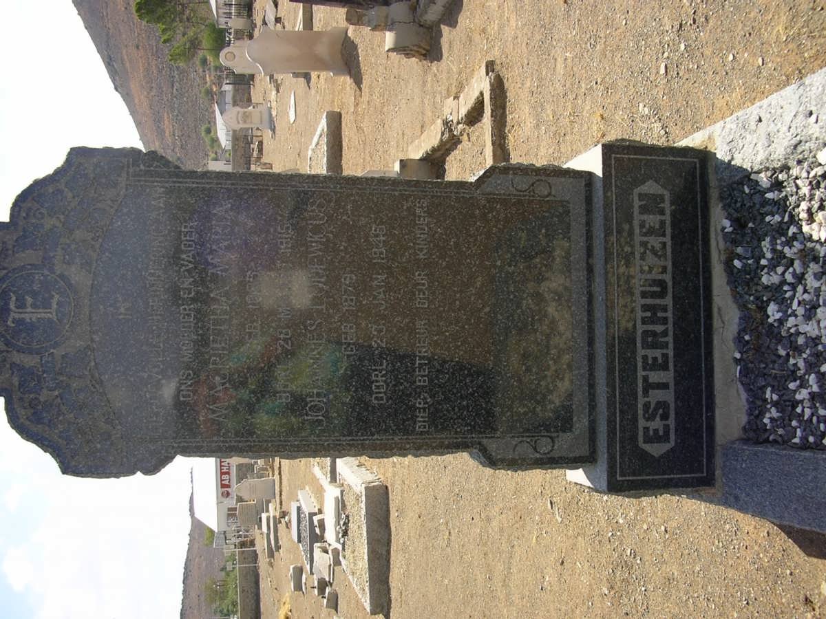 ESTERHUIZEN Johannes Lodewicus 1879-1948 &amp; Magrietha Maria 1885-1915