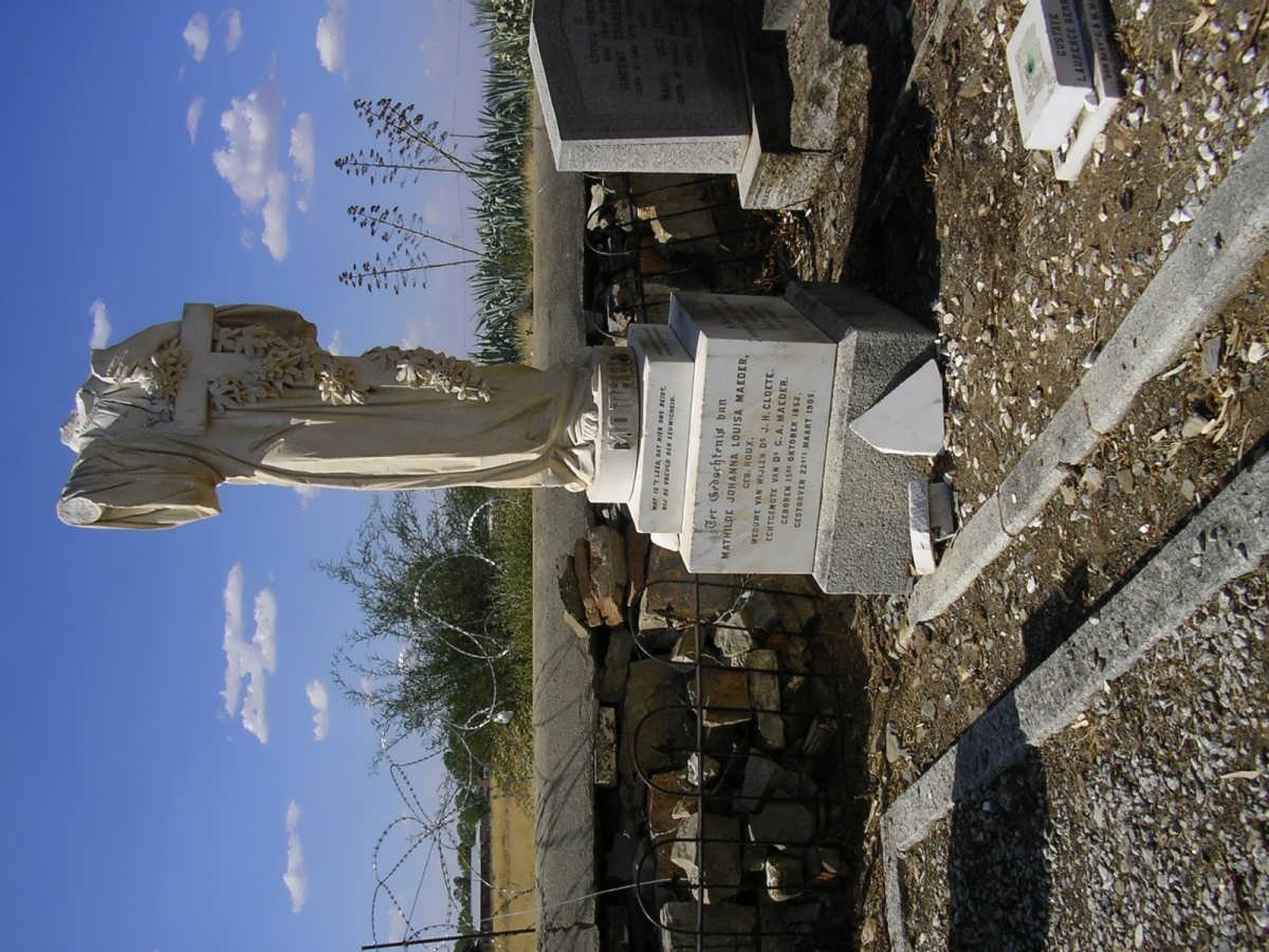 MAEDER Mathilde Johanna Louisa voorheen CLOETE nee ROUX 1852-1905