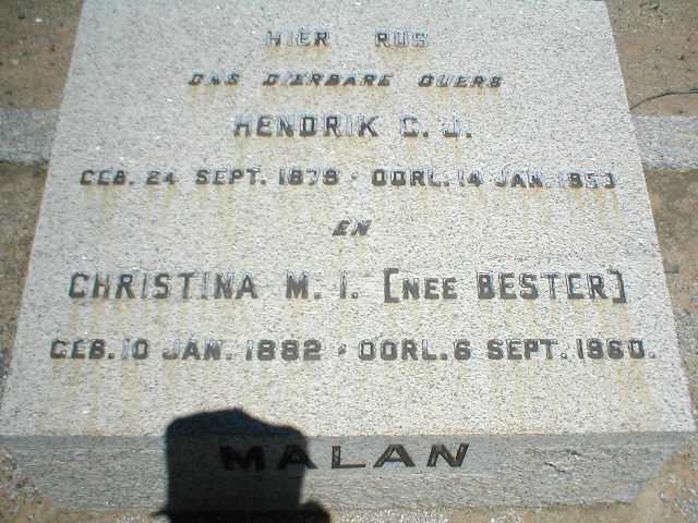 MALAN Hendrik C.J. 1878-1953 &amp; Christina M.I. BESTER 1882-1960