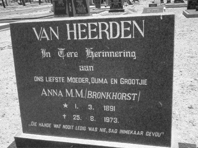 HEERDEN Anna M.M., van nee BRONKHORST 1891-1973