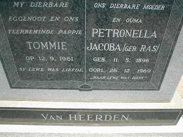 HEERDEN Tommie, van -1961 &amp; Petronella Jacoba RAS 1896-1969