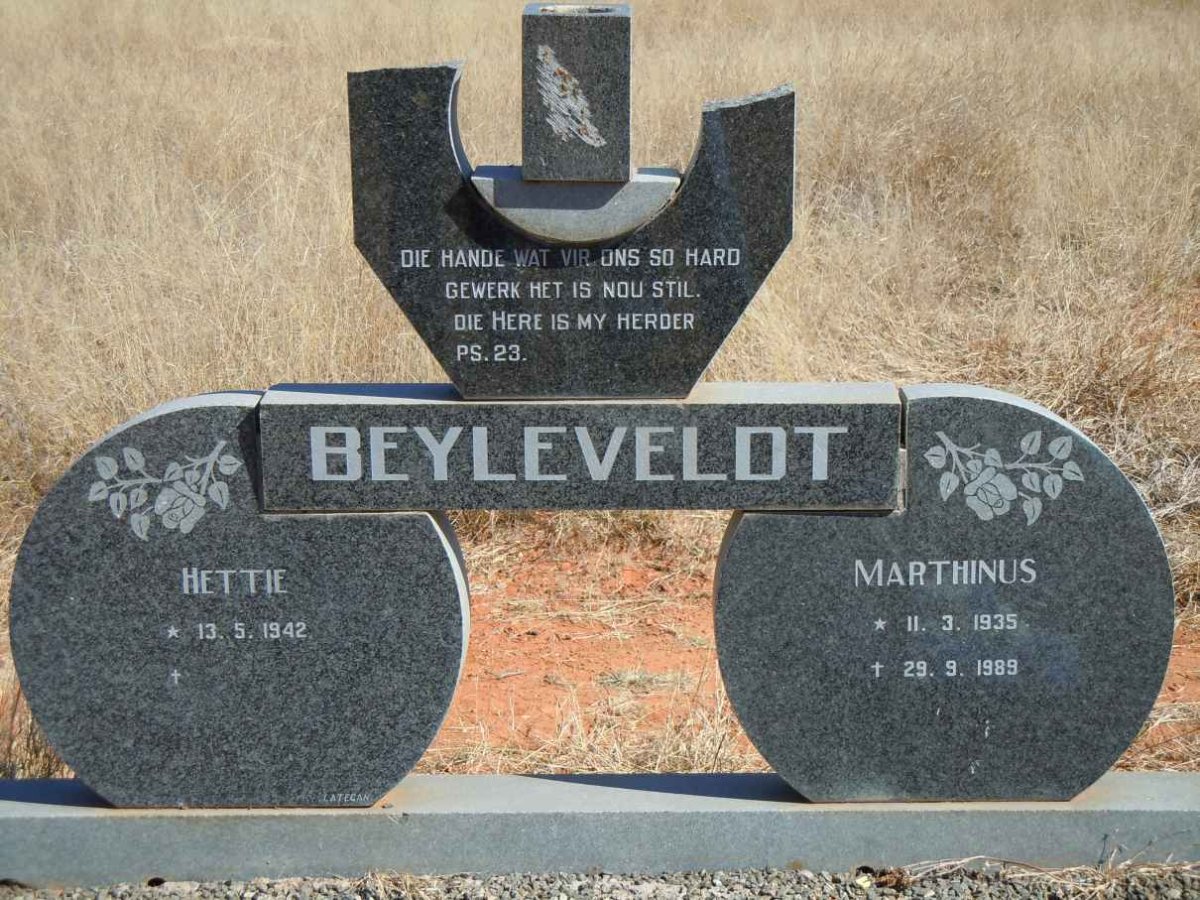 BEYLEVELDT Marthinus 1935-1989 &amp; Hettie 1942-