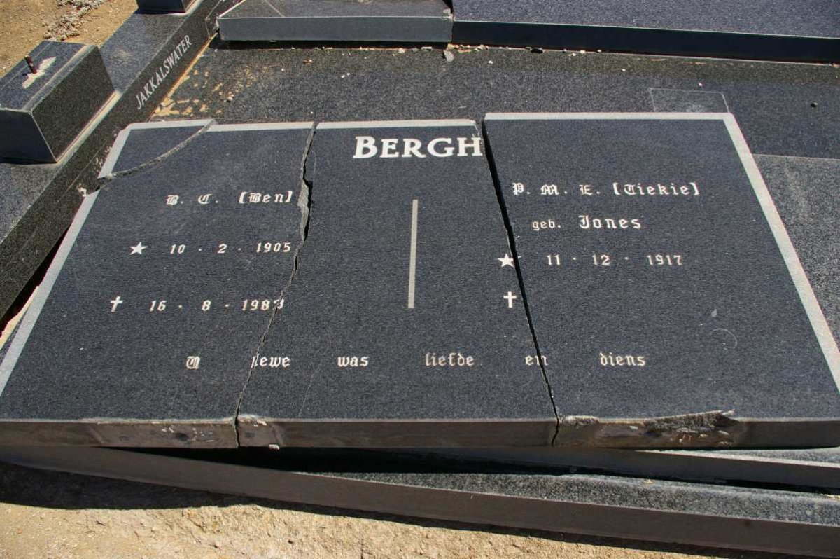 BERGH B.C. 1905-198? &amp; P.M.E. JONES 1917-