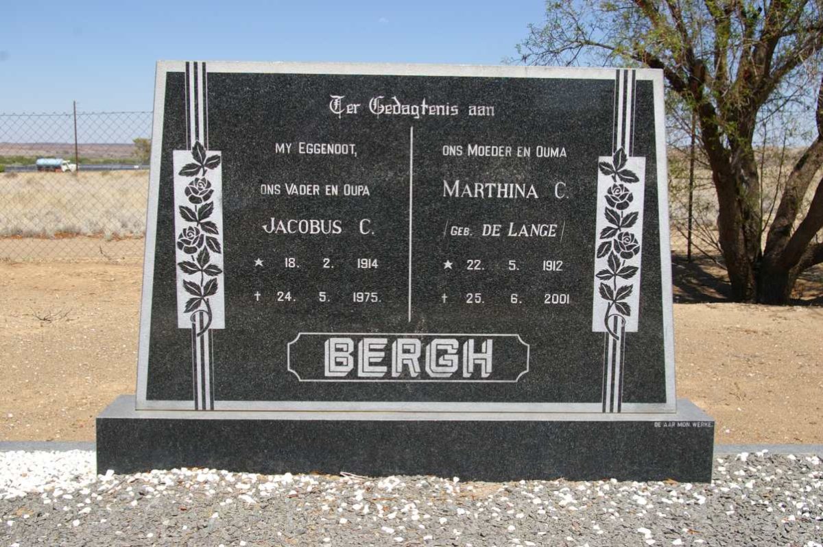 BERGH Jacobus C. 1914-1975 &amp; Marthina C. DE LANGE 1912-2001