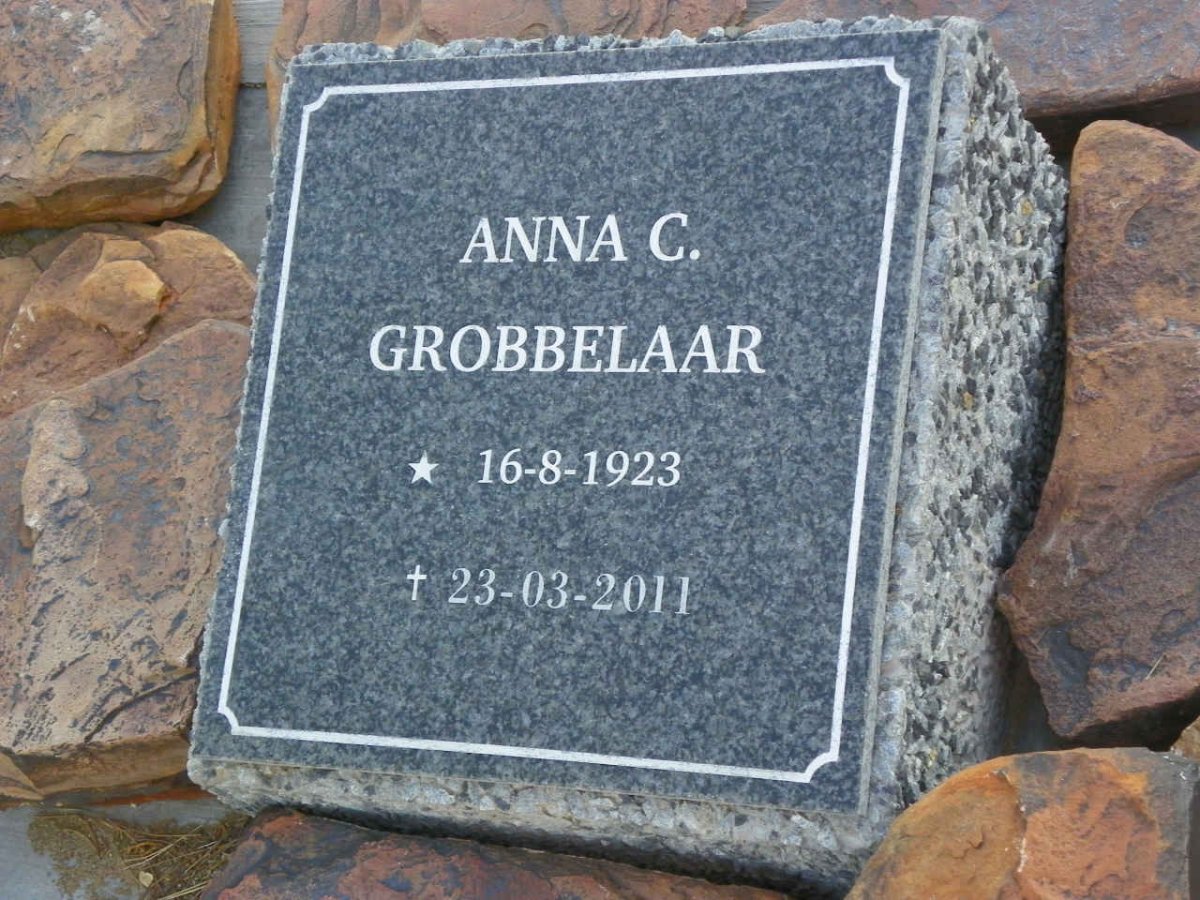 GROBBELAAR Anna C. 1923-2011