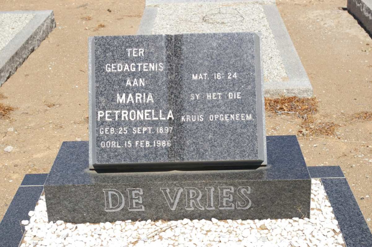 VRIES Maria Petronella, de 1897-1986